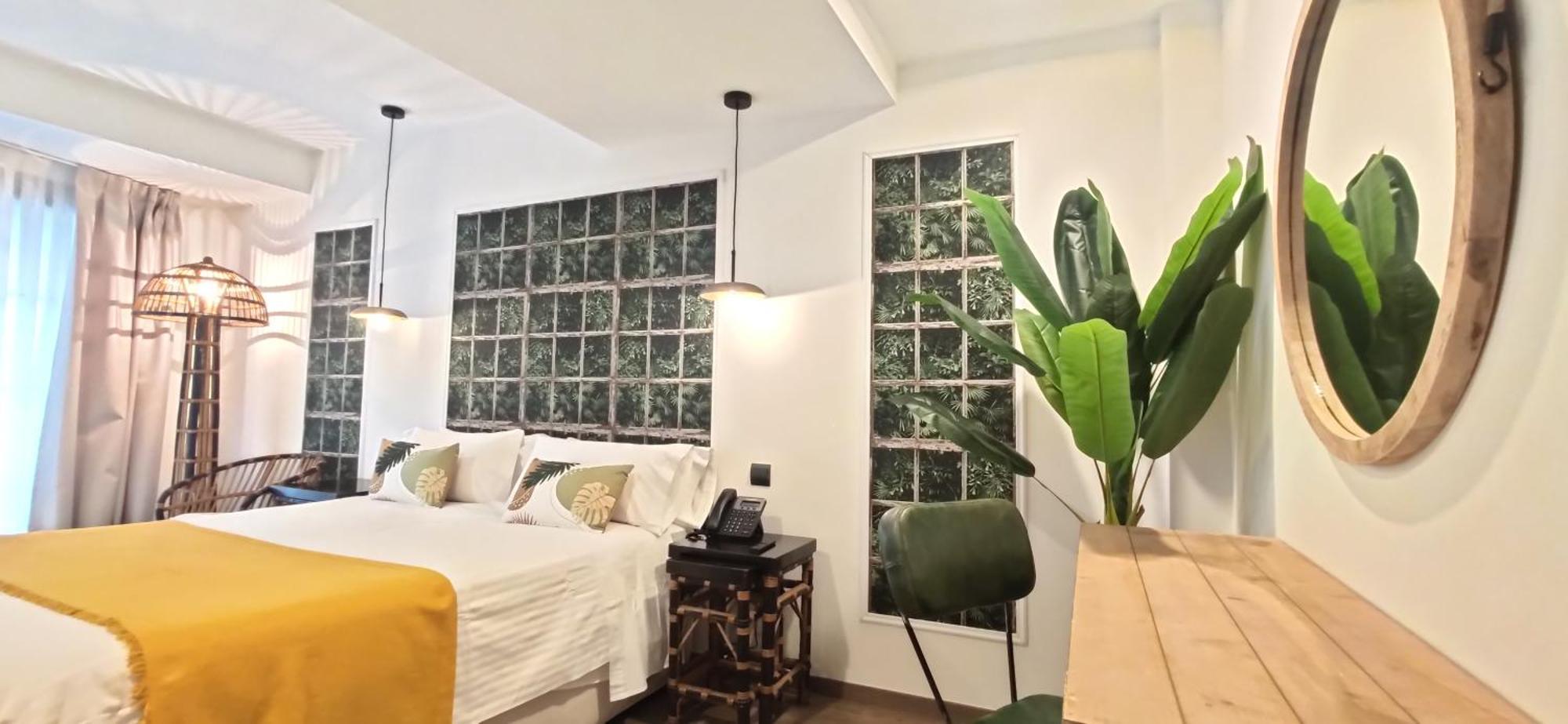 Le Petit Boutique Hotel (Adults Only) Сантандер Екстер'єр фото
