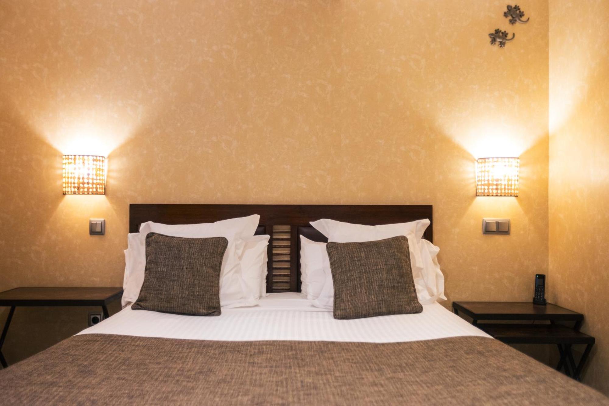 Le Petit Boutique Hotel (Adults Only) Сантандер Екстер'єр фото