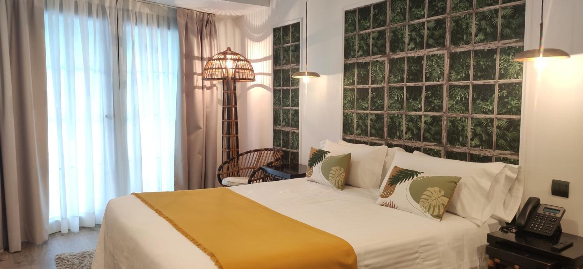 Le Petit Boutique Hotel (Adults Only) Сантандер Екстер'єр фото
